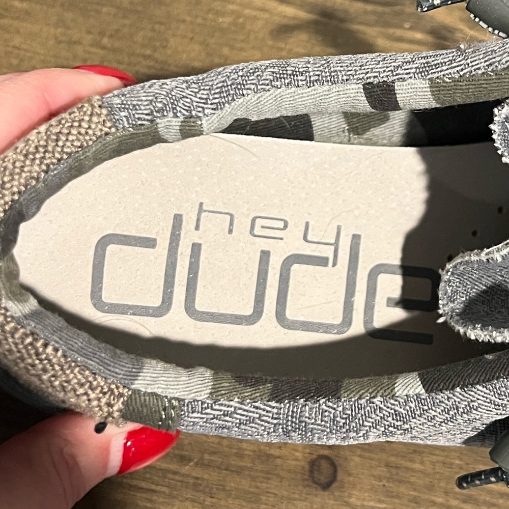 Hey Dude Wally blue camo light weight shoe men’s size 9 - Picture 6 of 8